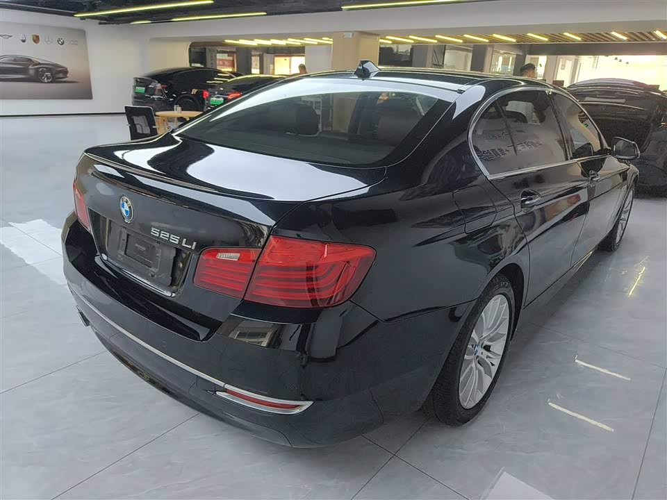 BMW 5 series BMW 5 series
