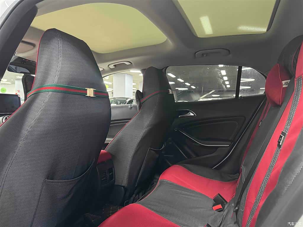 Mercedes-Benz GLA, 2016 8