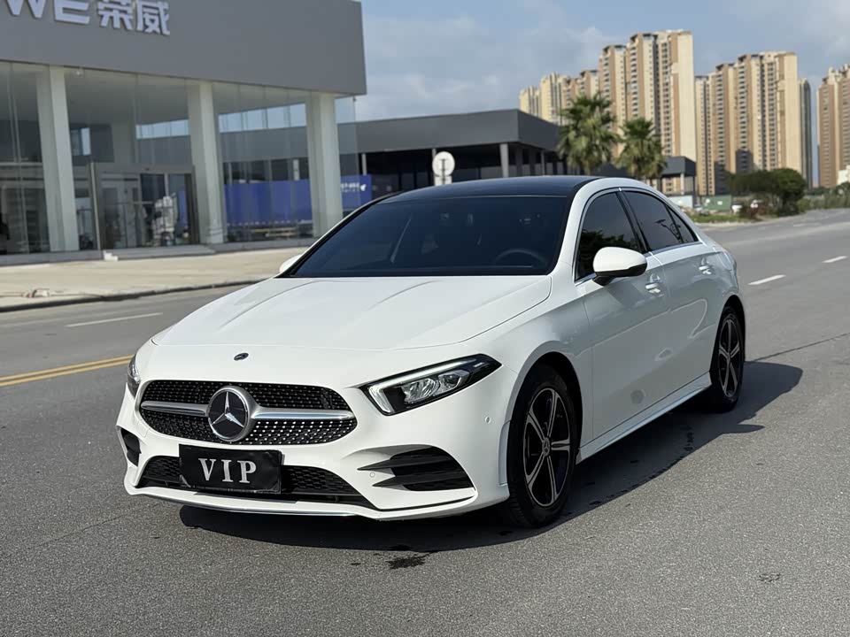 Mercedes-Benz Class A Mercedes-Benz Class A