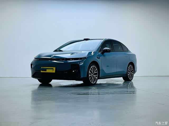 Leapmotor B01, 2025 1