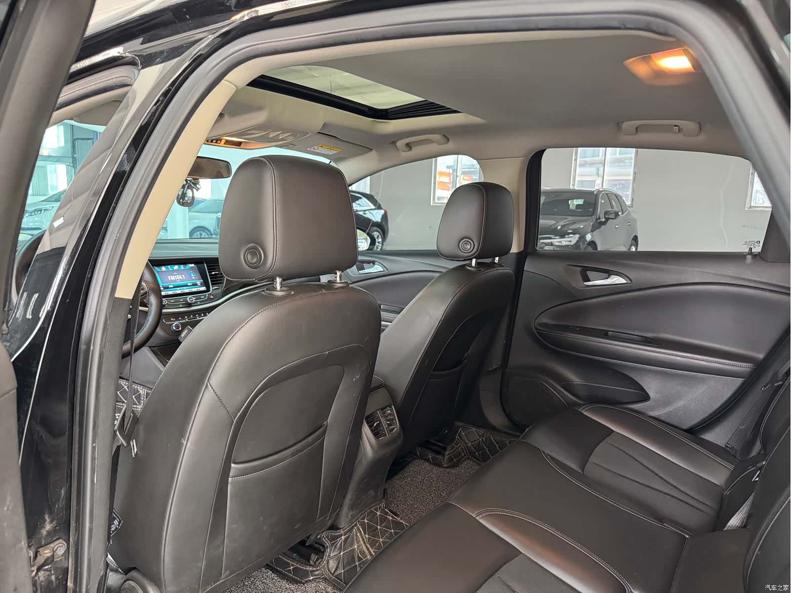 Buick Verano, 2019 7