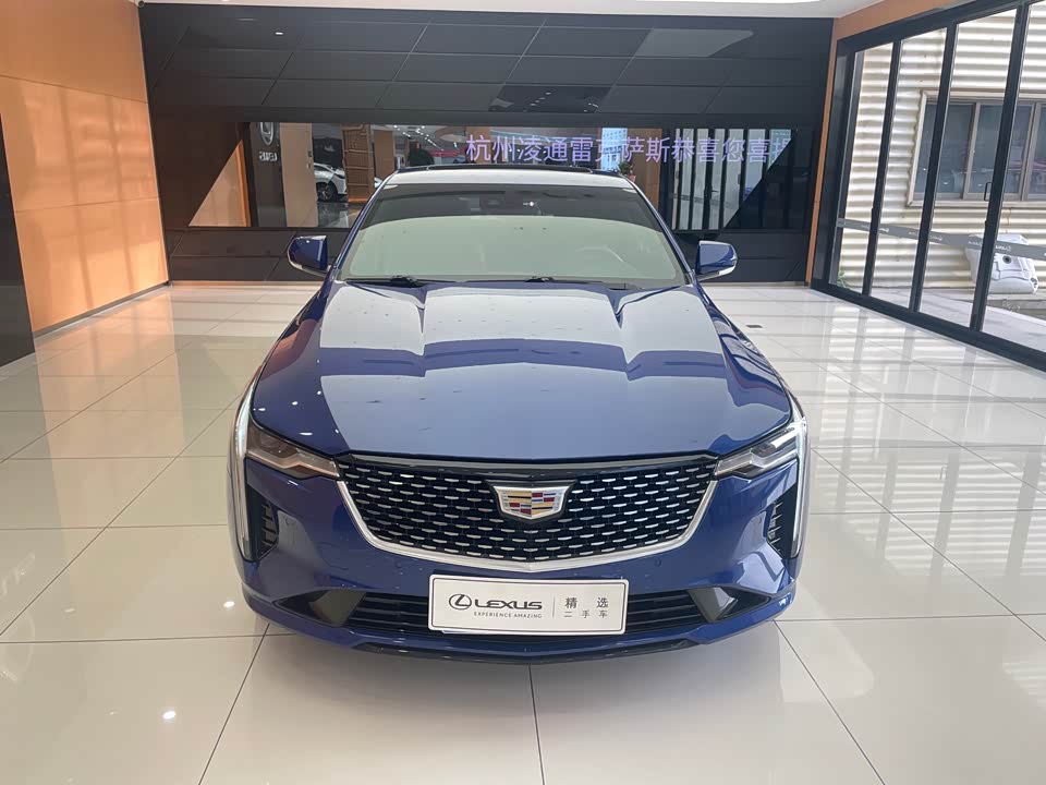 Cadillac CT4