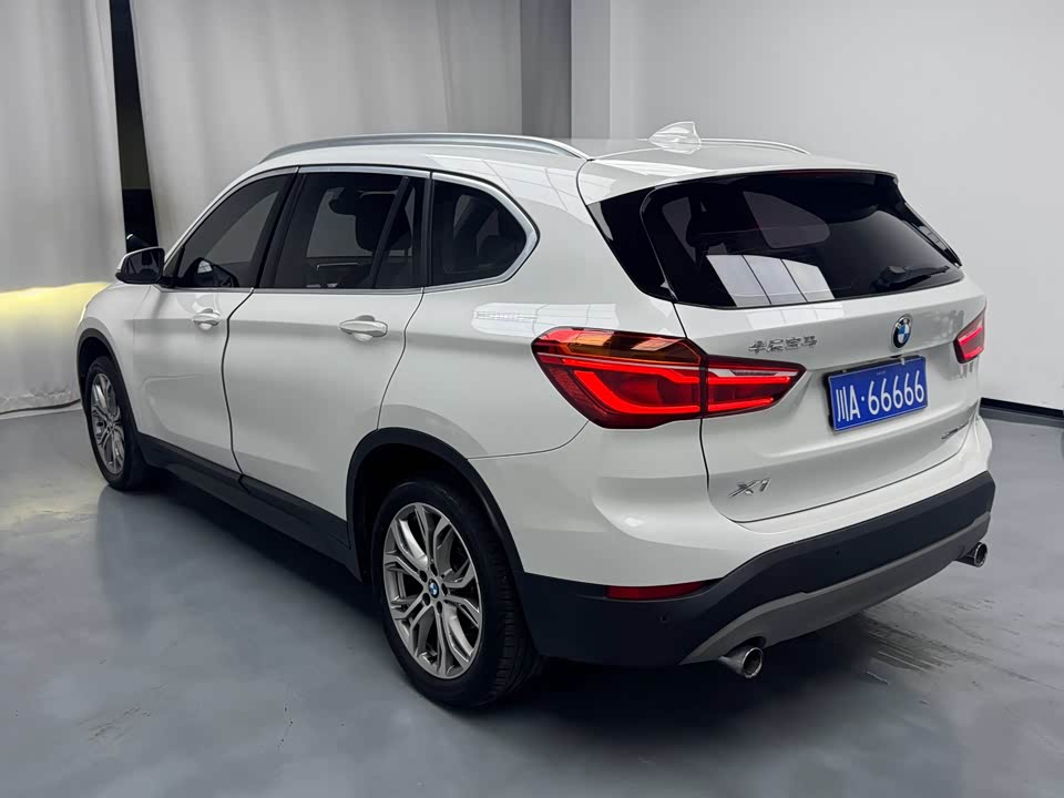 BMW X1 BMW X1