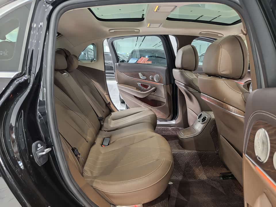 Mercedes-Benz E-class Mercedes-Benz E-class
