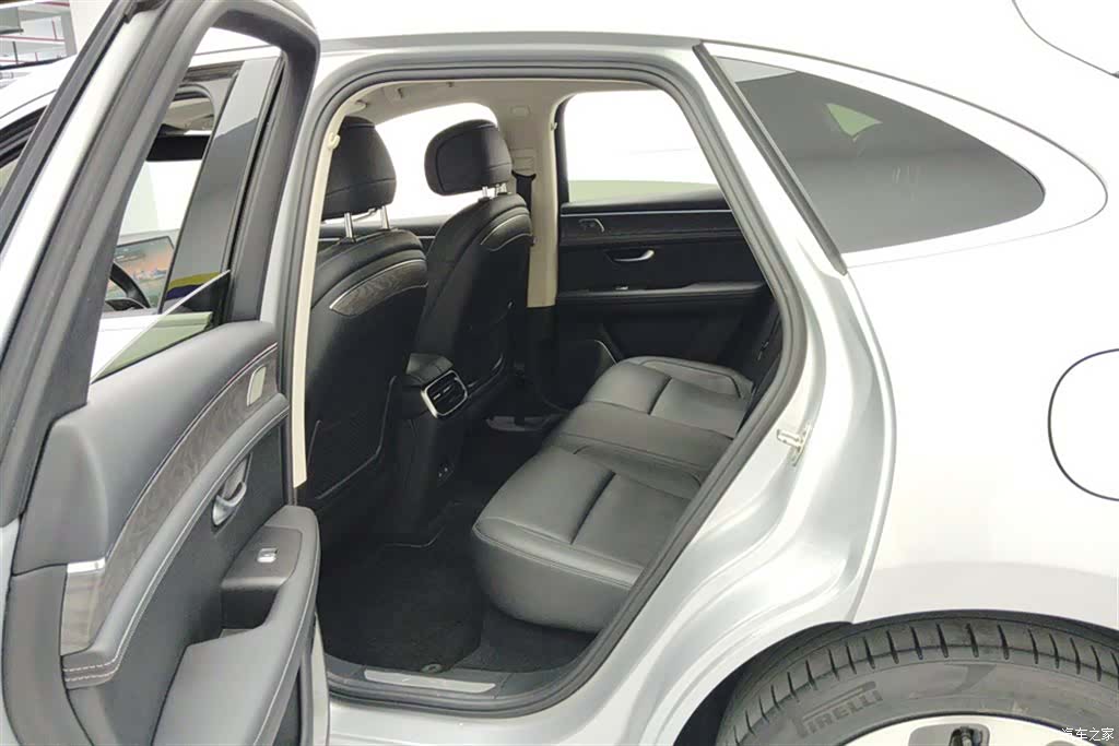 AITO M5, 2022 11