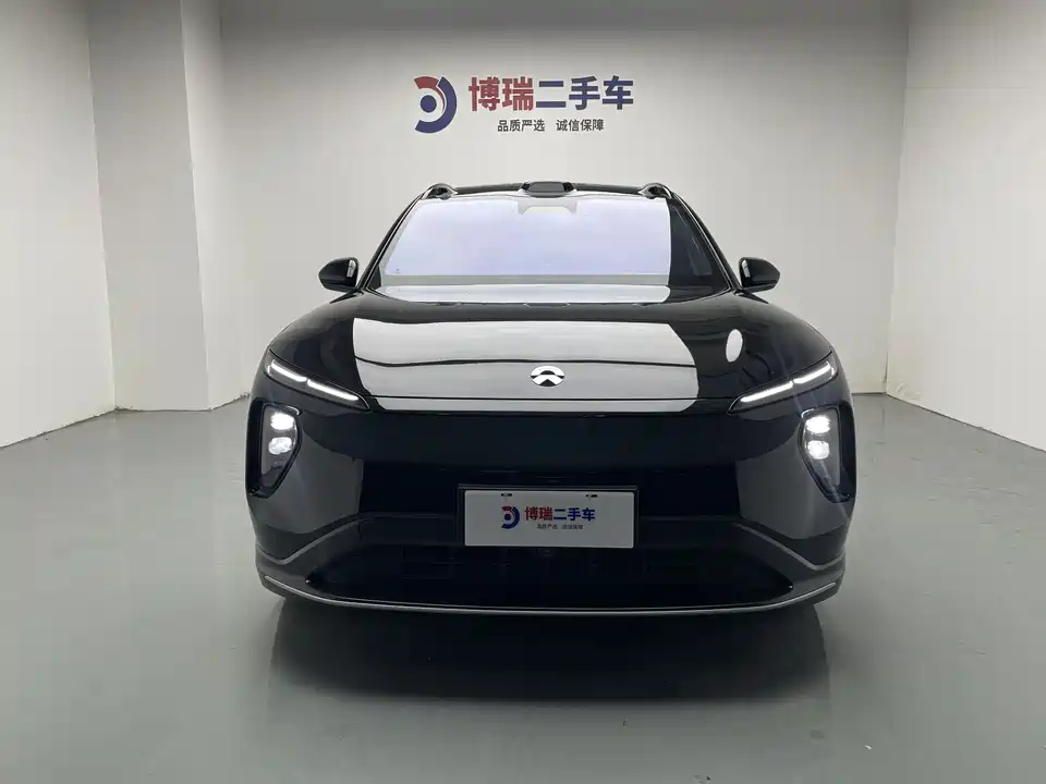 NIO ES6