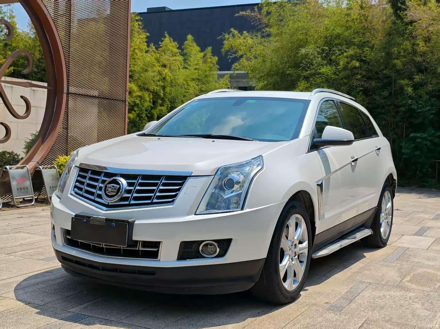Cadillac SRX, 2014 1