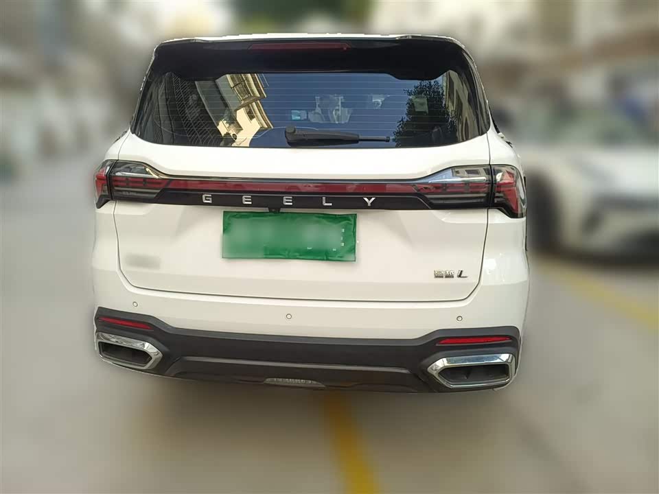 Geely Okavango L