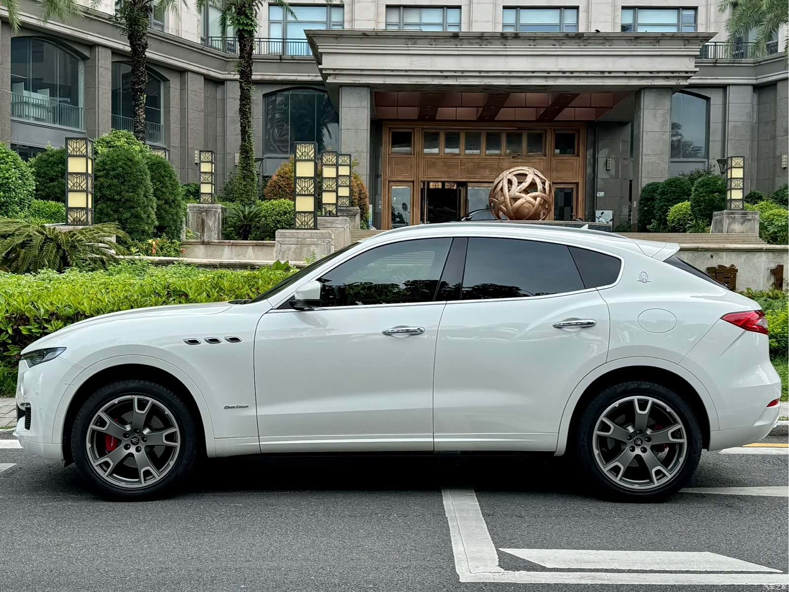 Maserati Levante, 2020 3