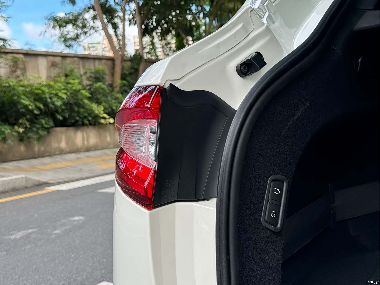 Maserati Levante, 2020 16