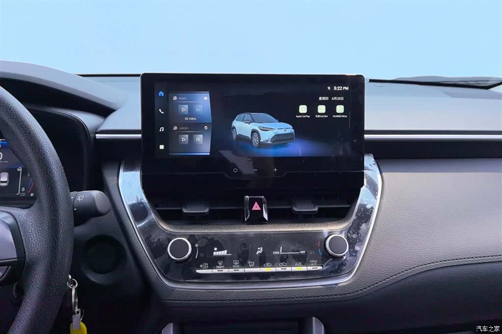 Toyota Frontlander, 2024 13