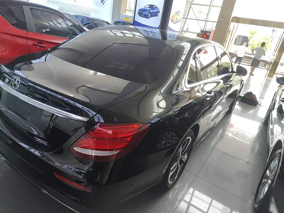 Mercedes-Benz E-class Mercedes-Benz E-class