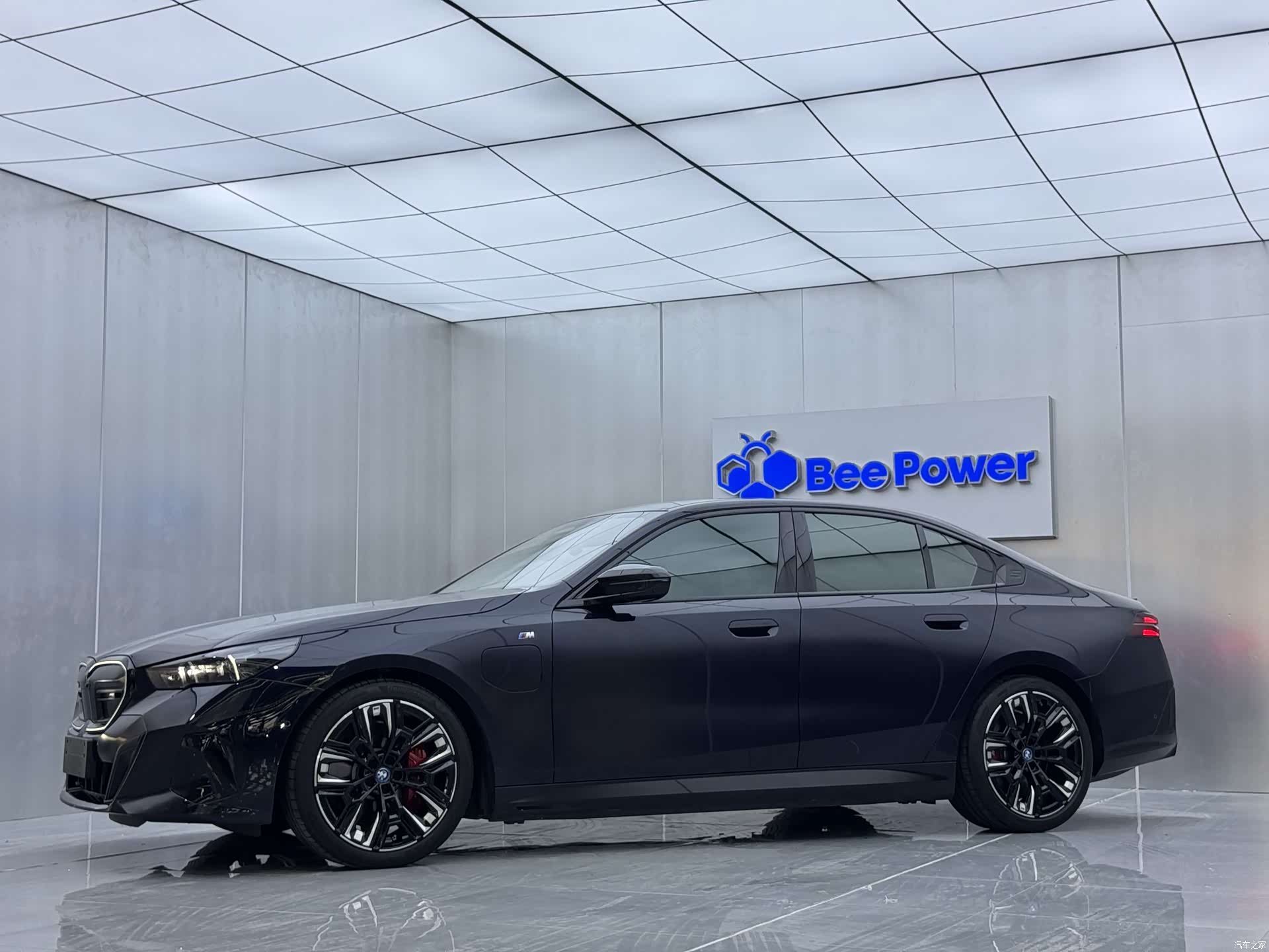BMW i5, 2024 4