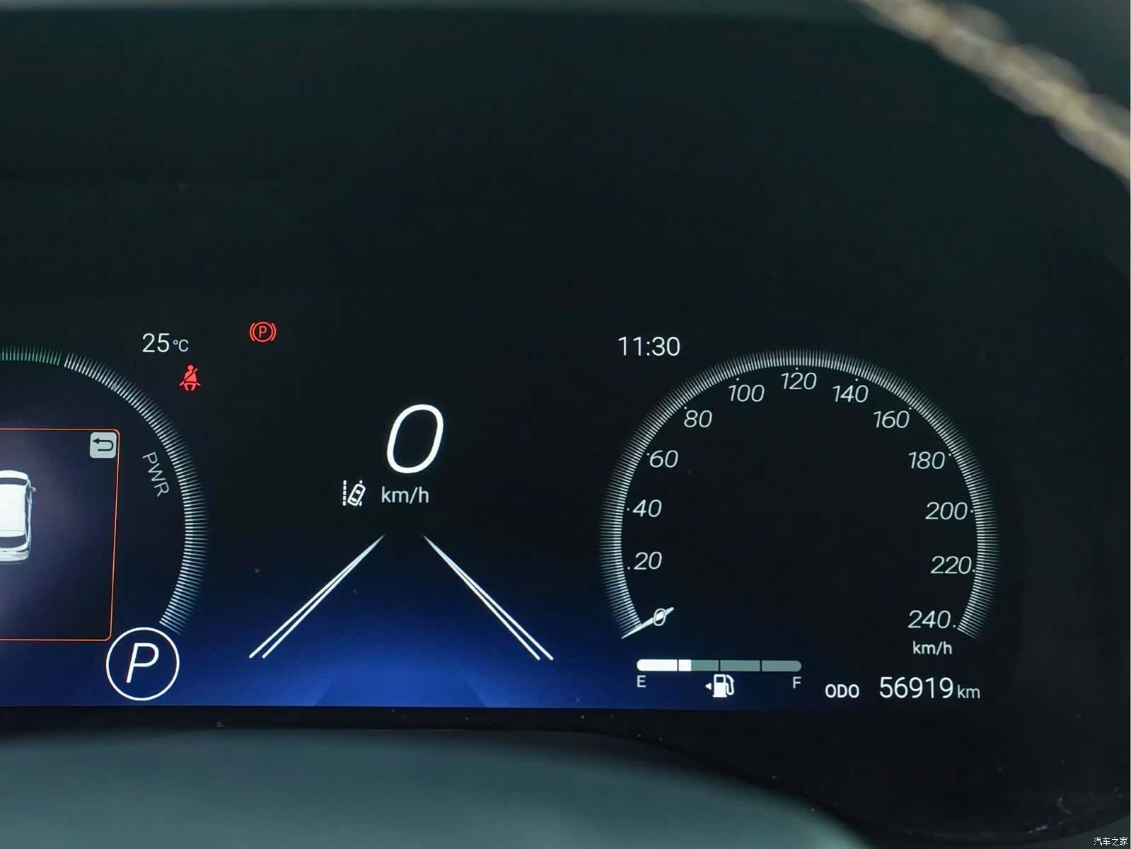 Toyota Granvia, 2023 21