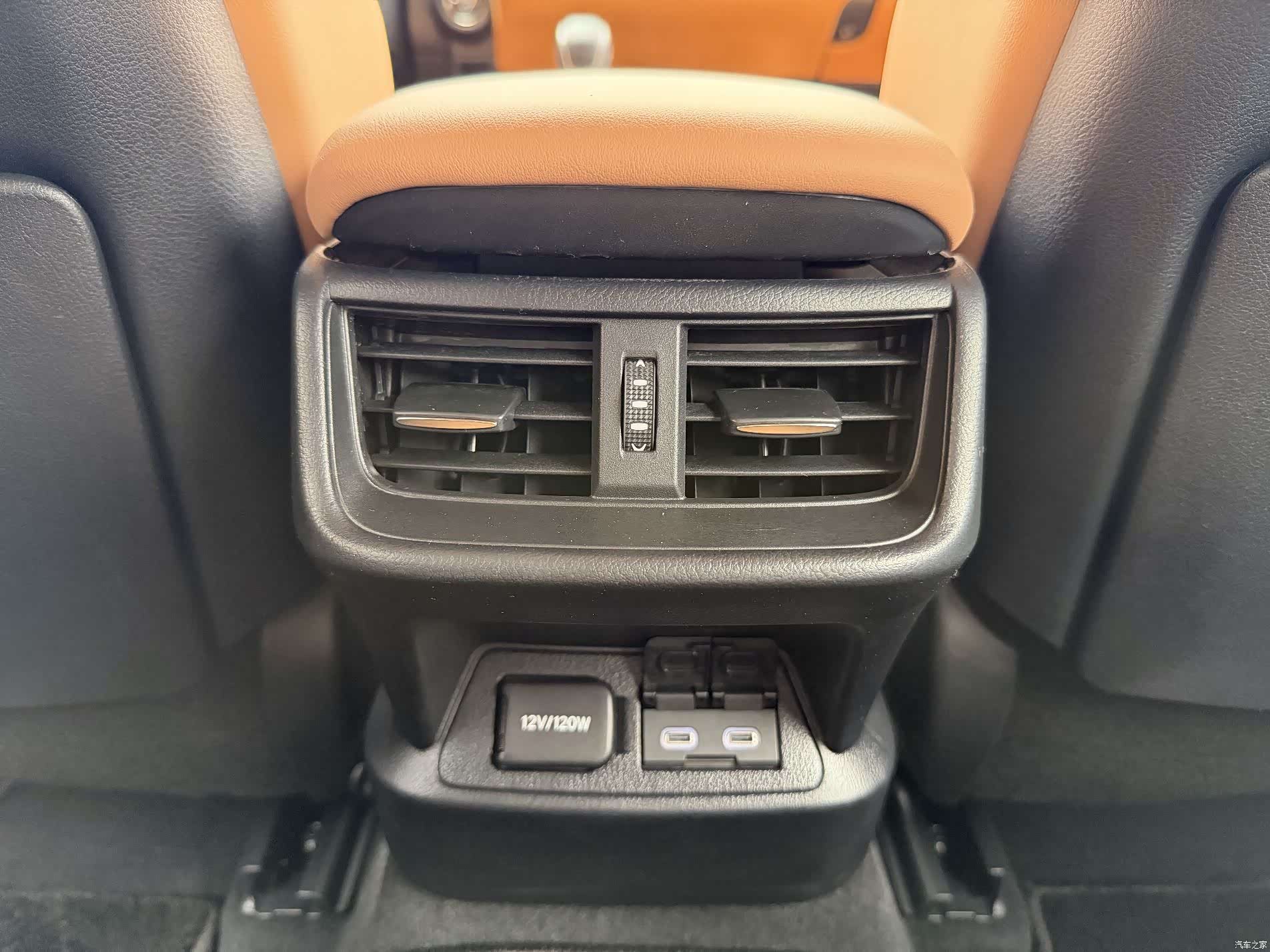 Lexus ES, 2025 15