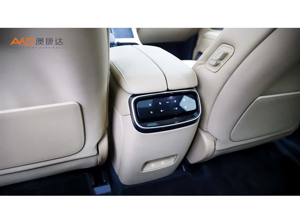 AITO M7, 2022 10