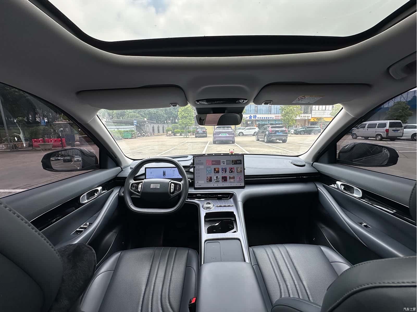 Geely Galaxy E5, 2024 23