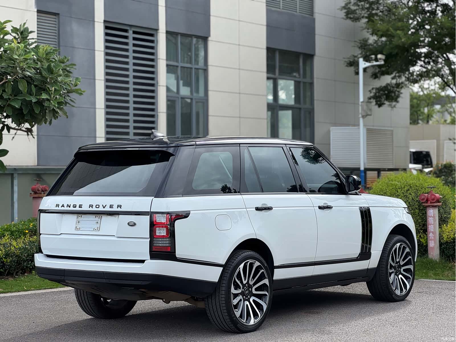 Land Rover Range Rover, 2018 все фото