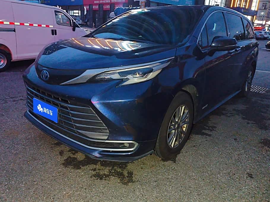 Toyota Sienna