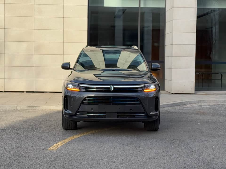 AITO Ask the world M7