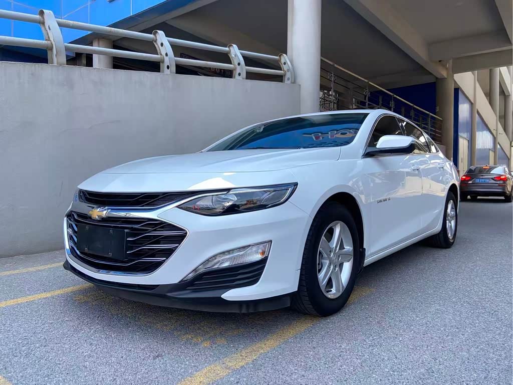 Chevrolet Malibu XL