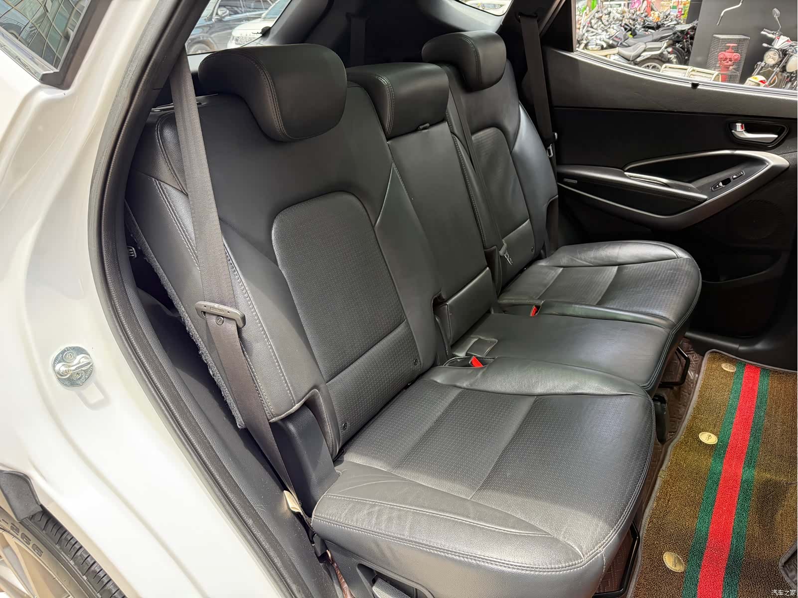 Hyundai Santa Fe, 2015 23