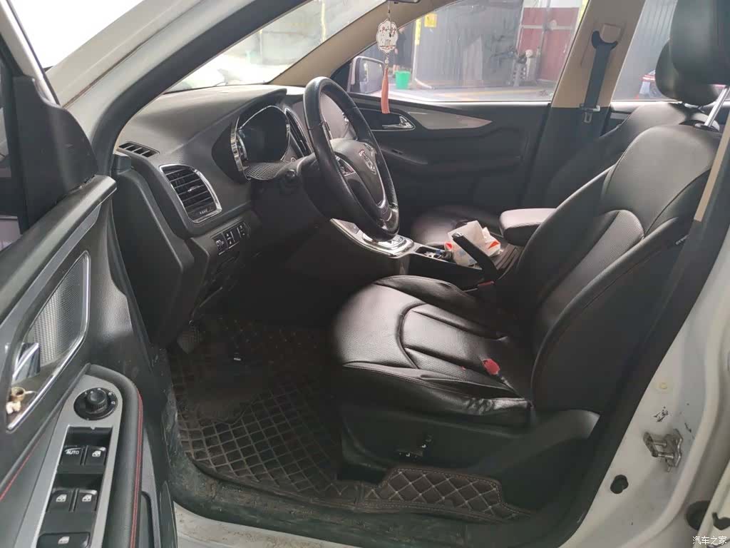 Wuling 560, 2017 12