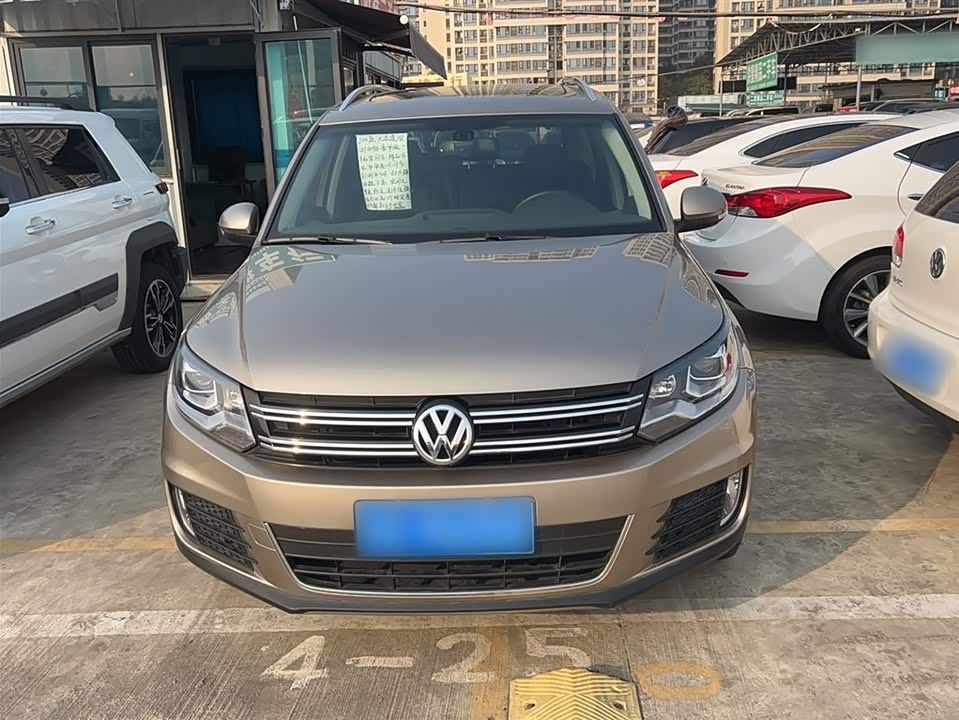 Volkswagen Tiguan