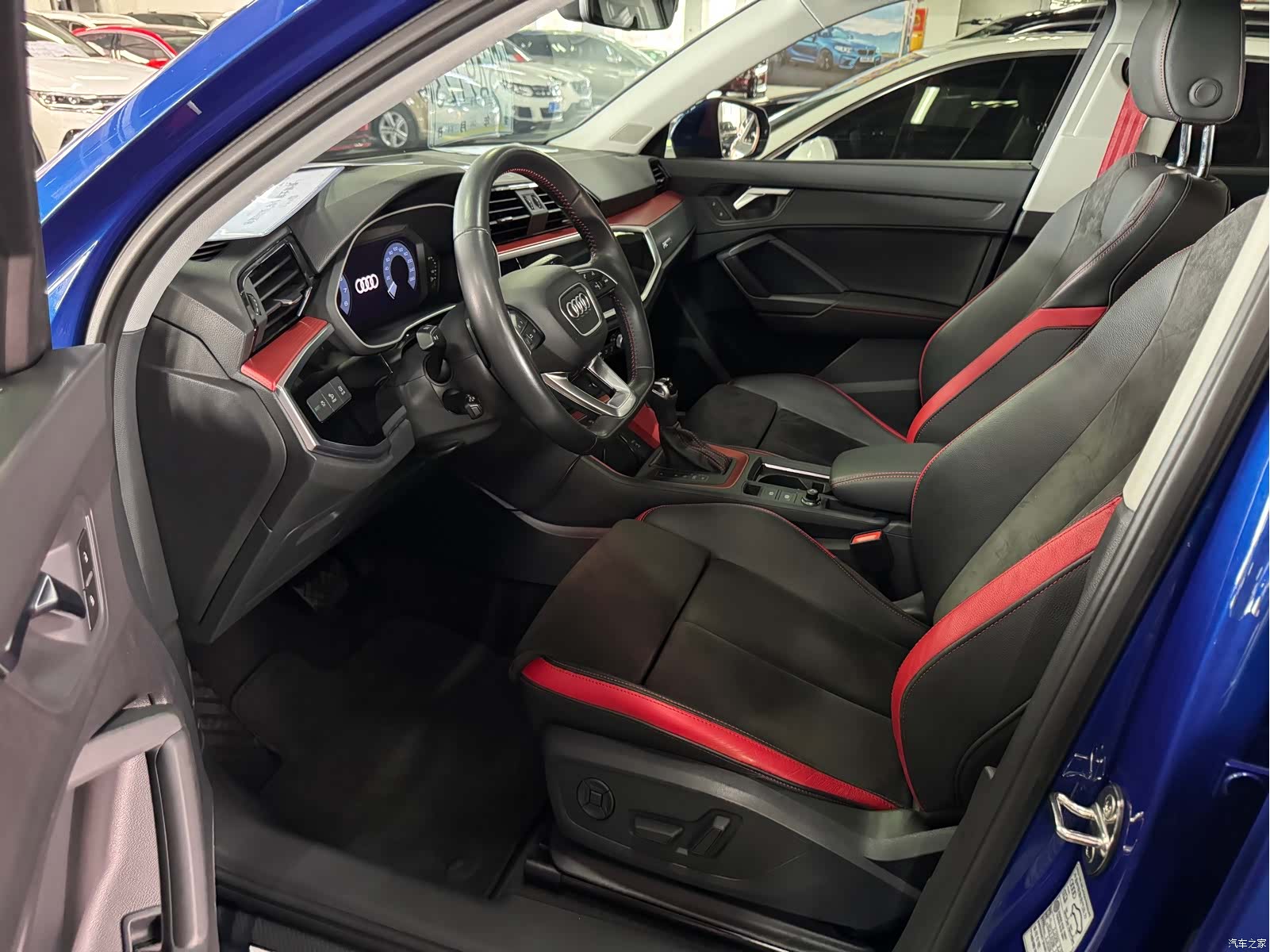 Audi Q3, 2020 4