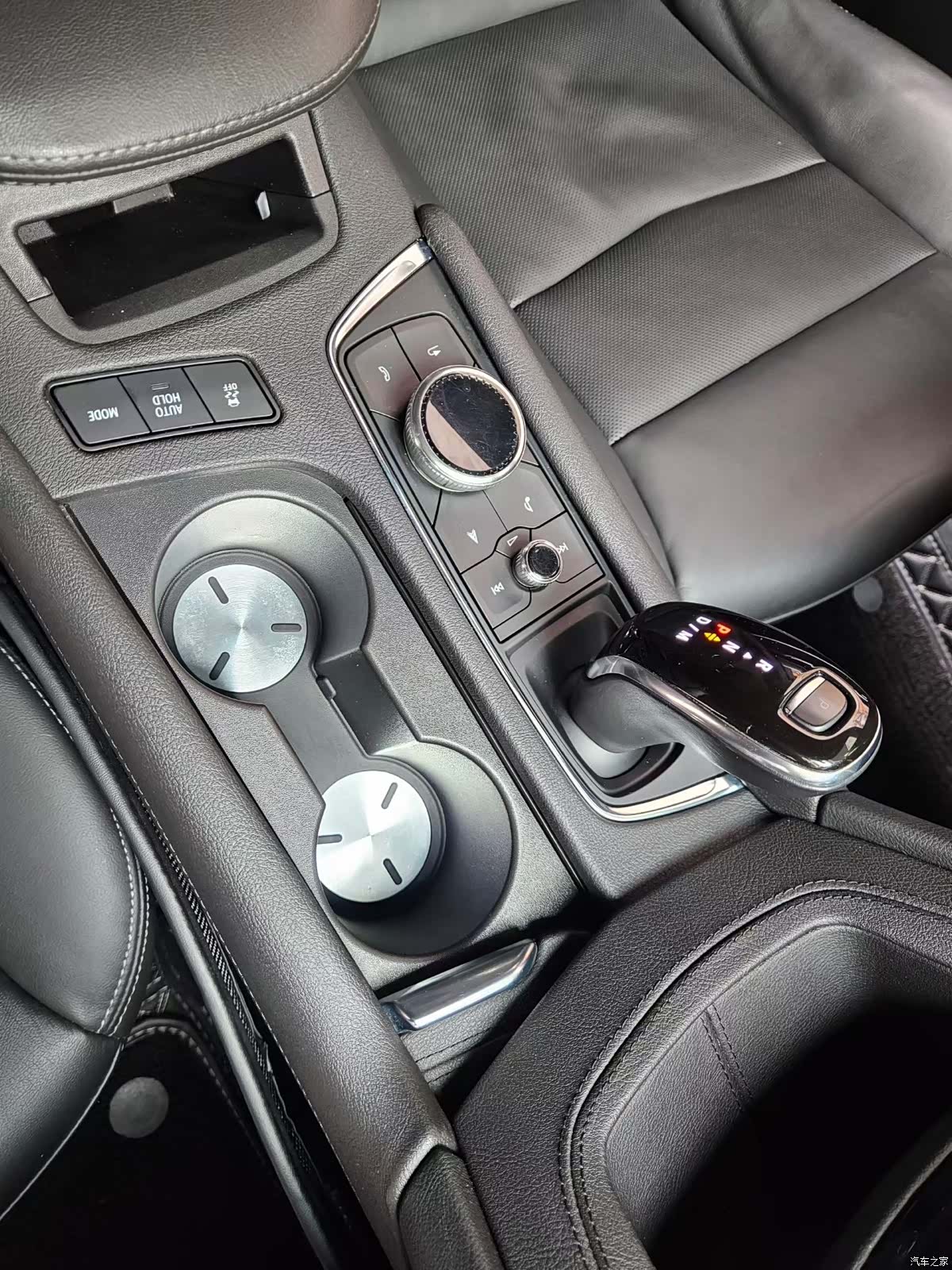 Cadillac XT5, 2021 все фото
