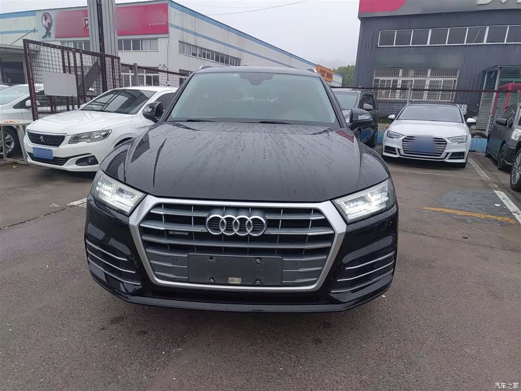 Audi Q5L, 2019 3