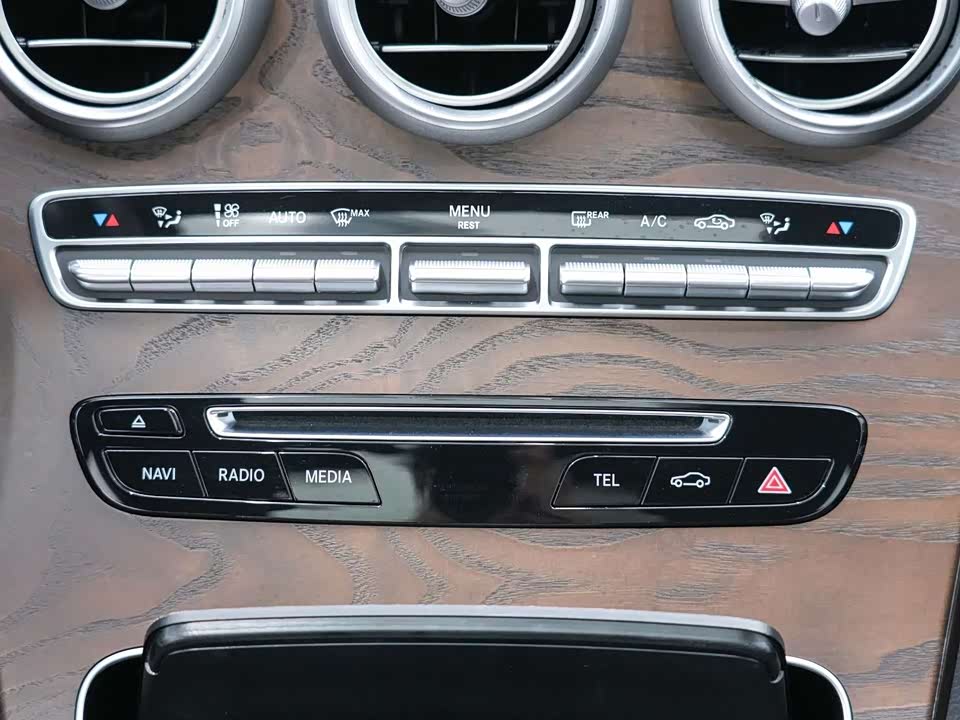 Mercedes-Benz GLC Mercedes-Benz GLC