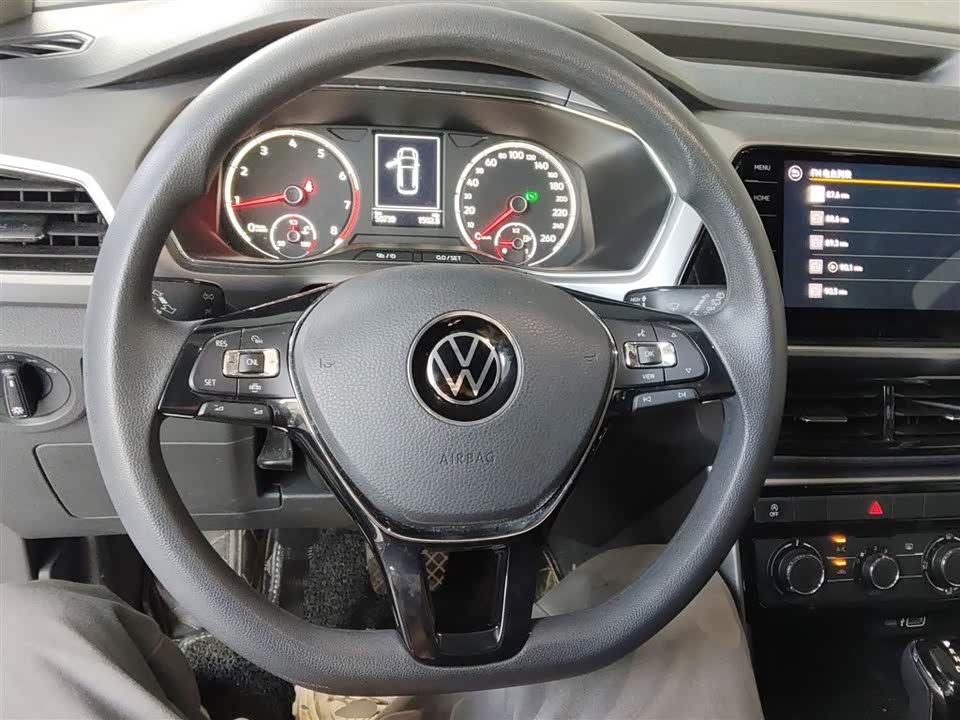 Volkswagen Tu Kai