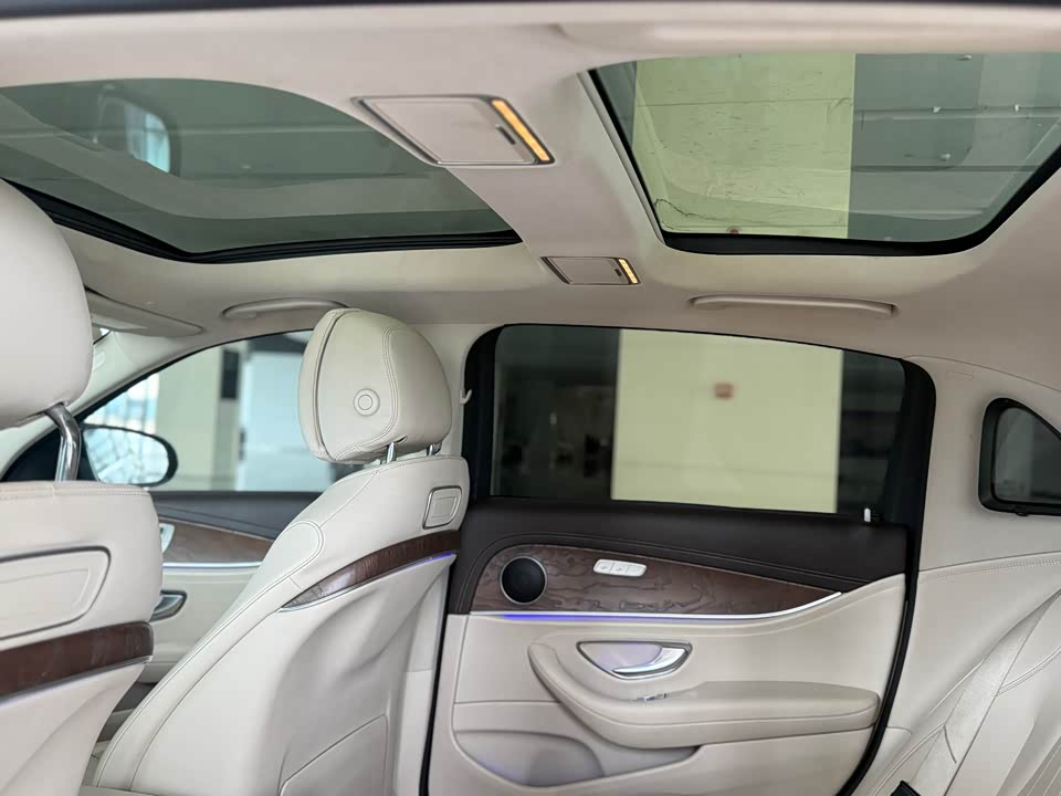 Mercedes-Benz E-class Mercedes-Benz E-class