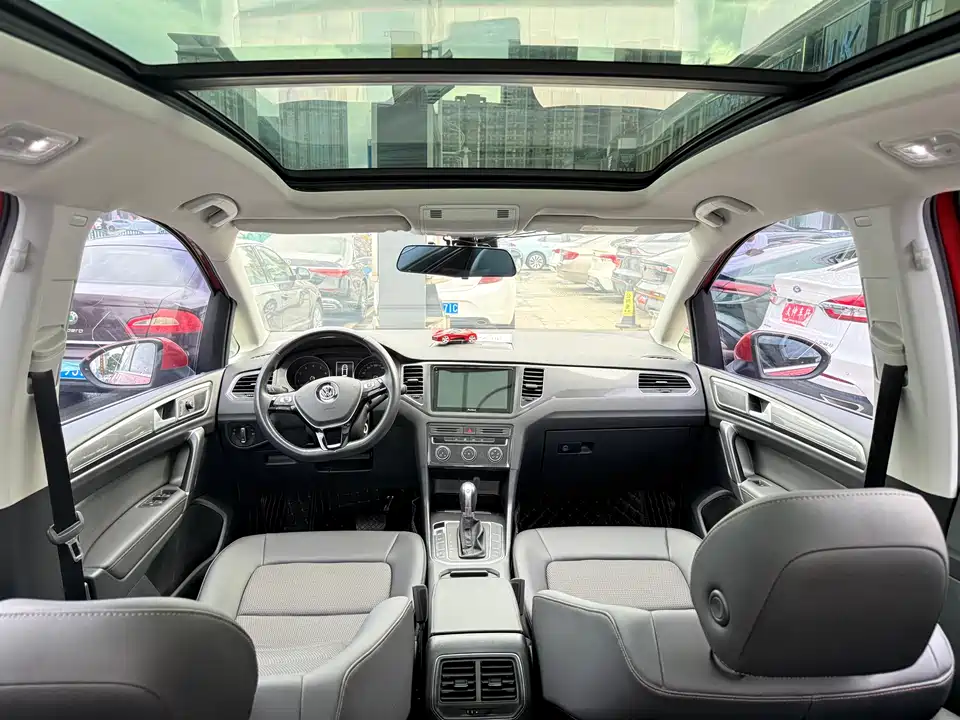 Volkswagen Golf*Jiayu