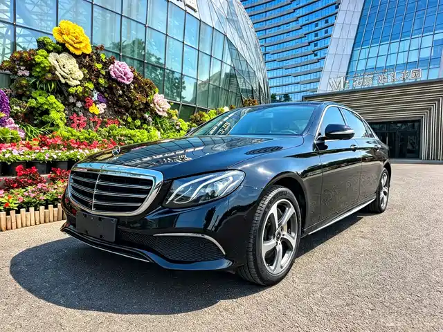 Mercedes-Benz E-Class 2019 — купить из Китая под заказ