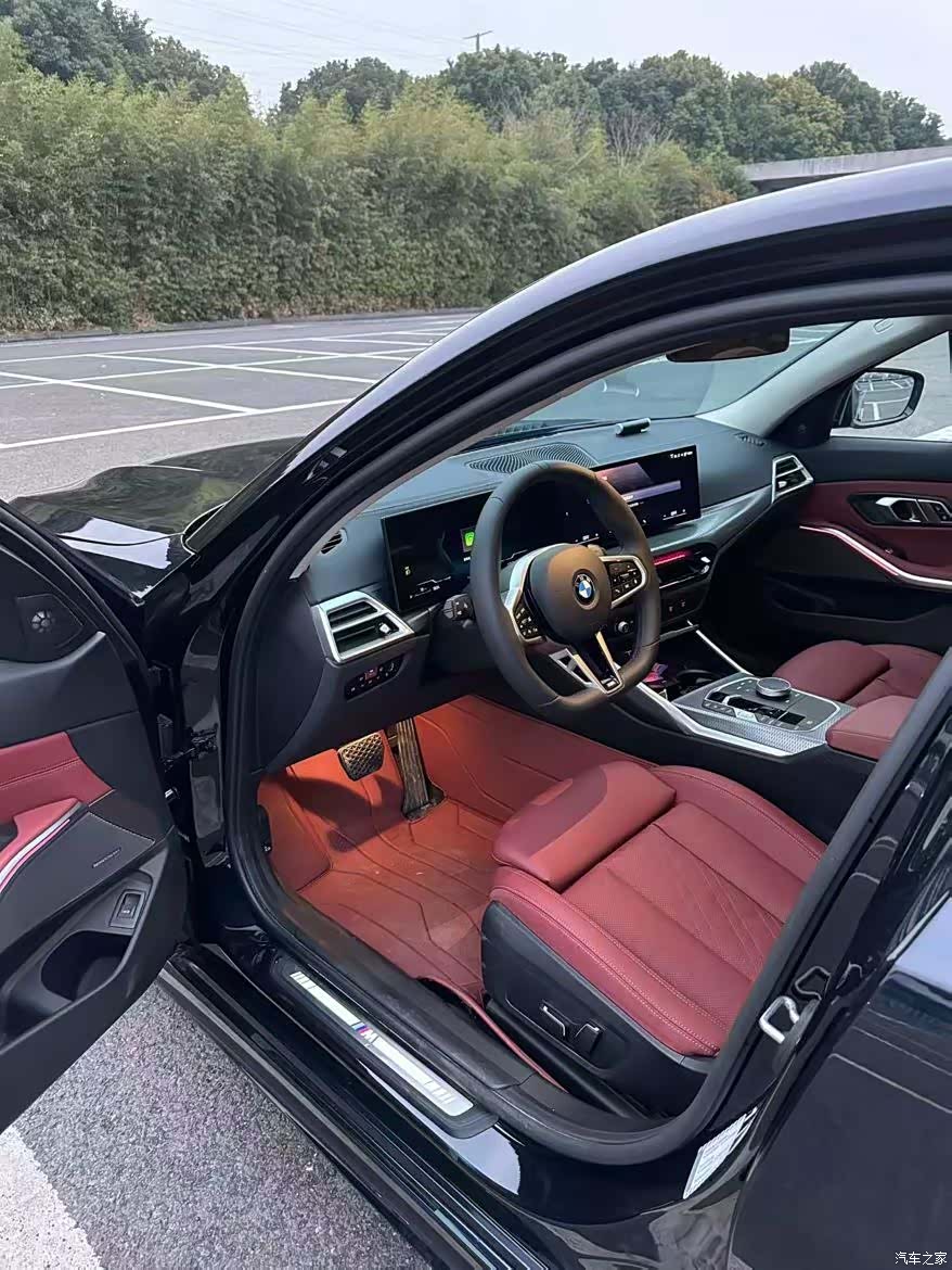 BMW 3 Series, 2025 4