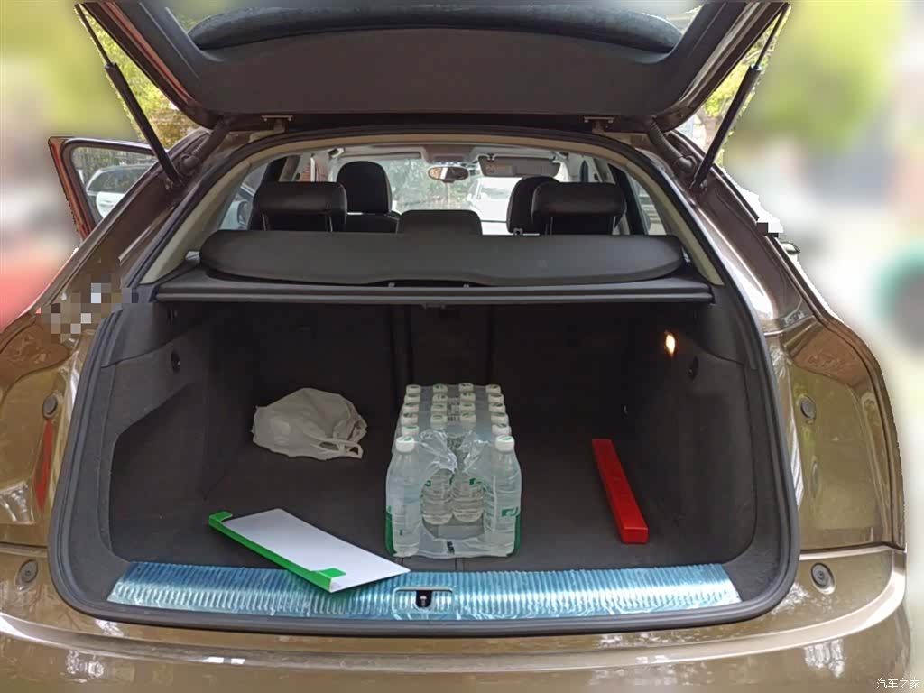 Audi Q3, 2015 10