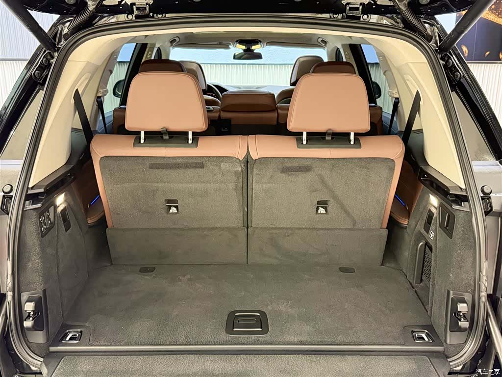 BMW X7, 2022 10