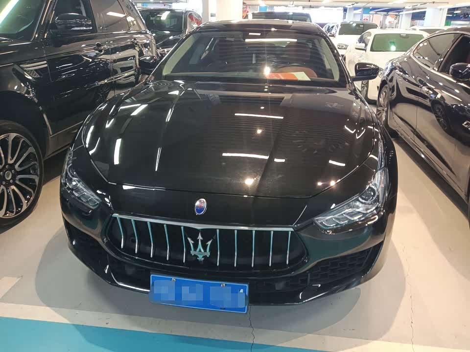 Maserati Ghibli Maserati Ghibli