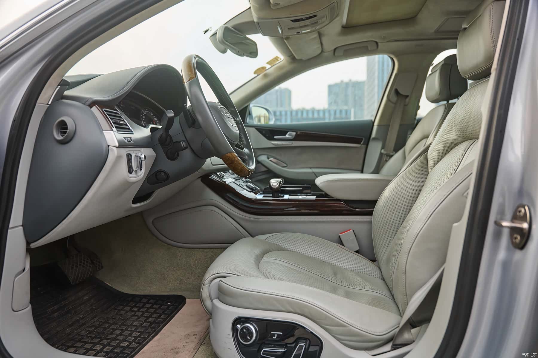 Audi A8L, 2015 17