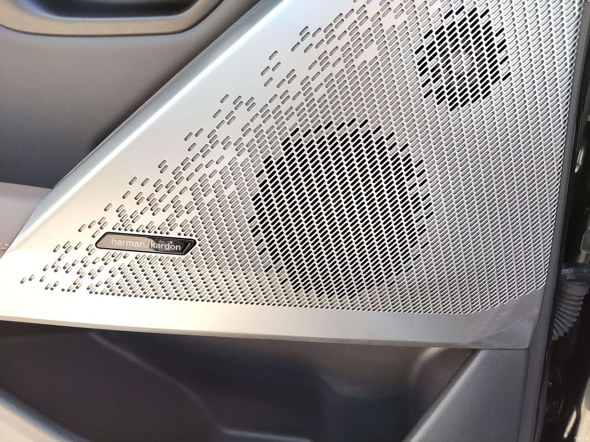BMW 5 Series, 2025 19