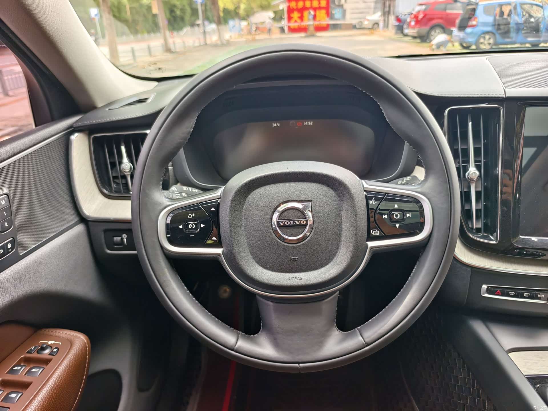 Volvo XC60, 2019 7