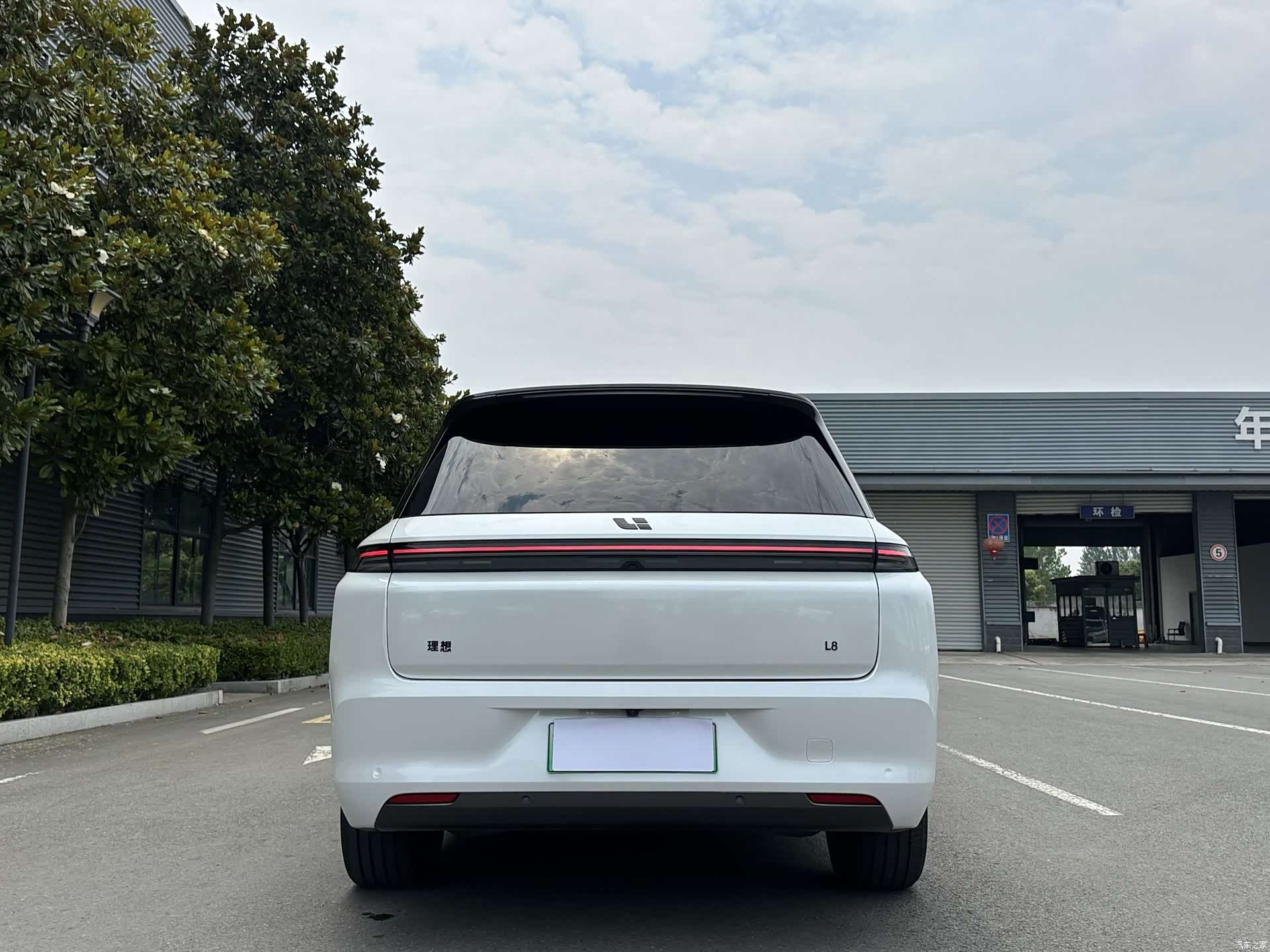 Li Auto L8, 2023 все фото