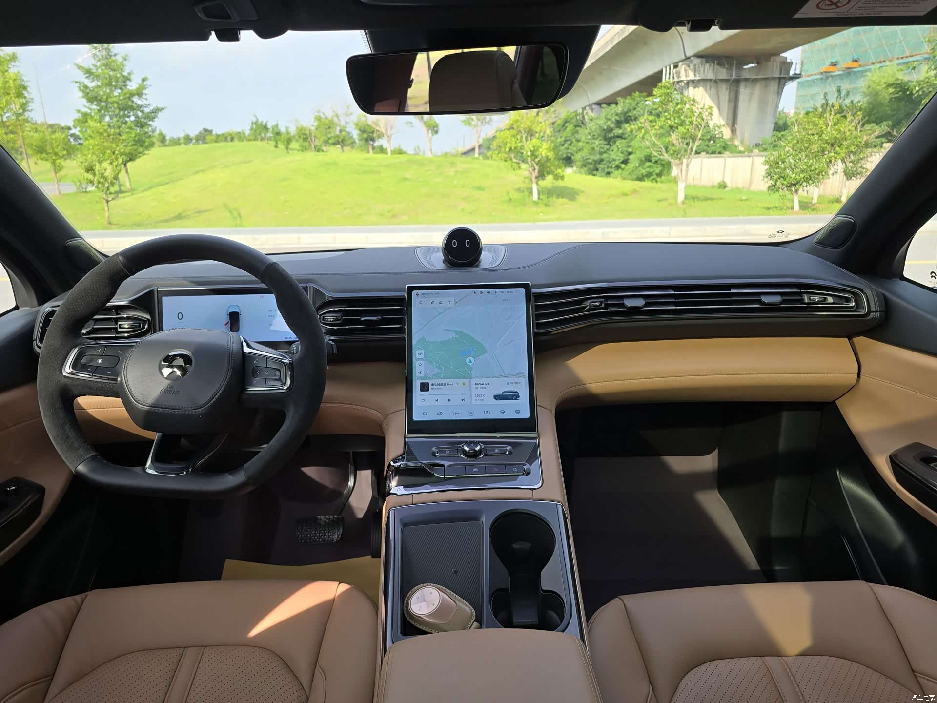 NIO ES6, 2022 10