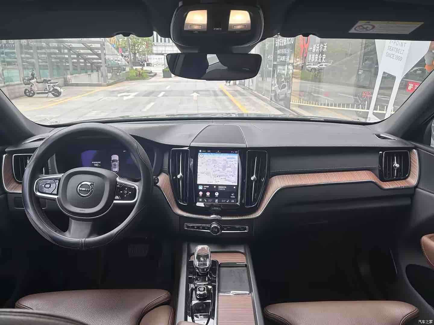 Volvo XC60, 2024 8