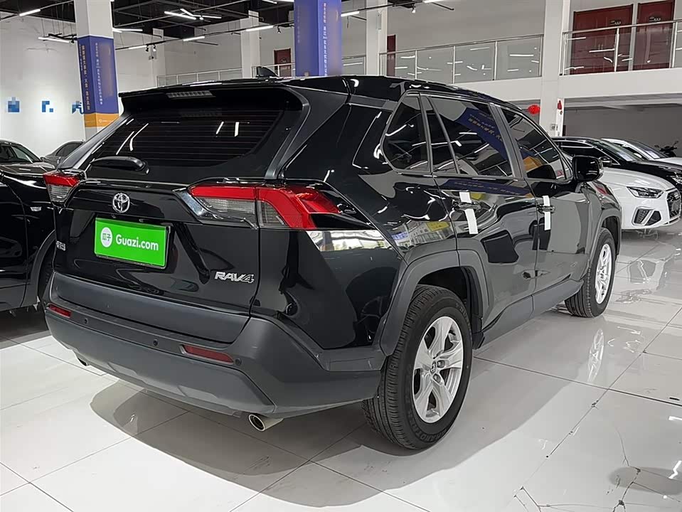 Toyota RAV4 Rongfang