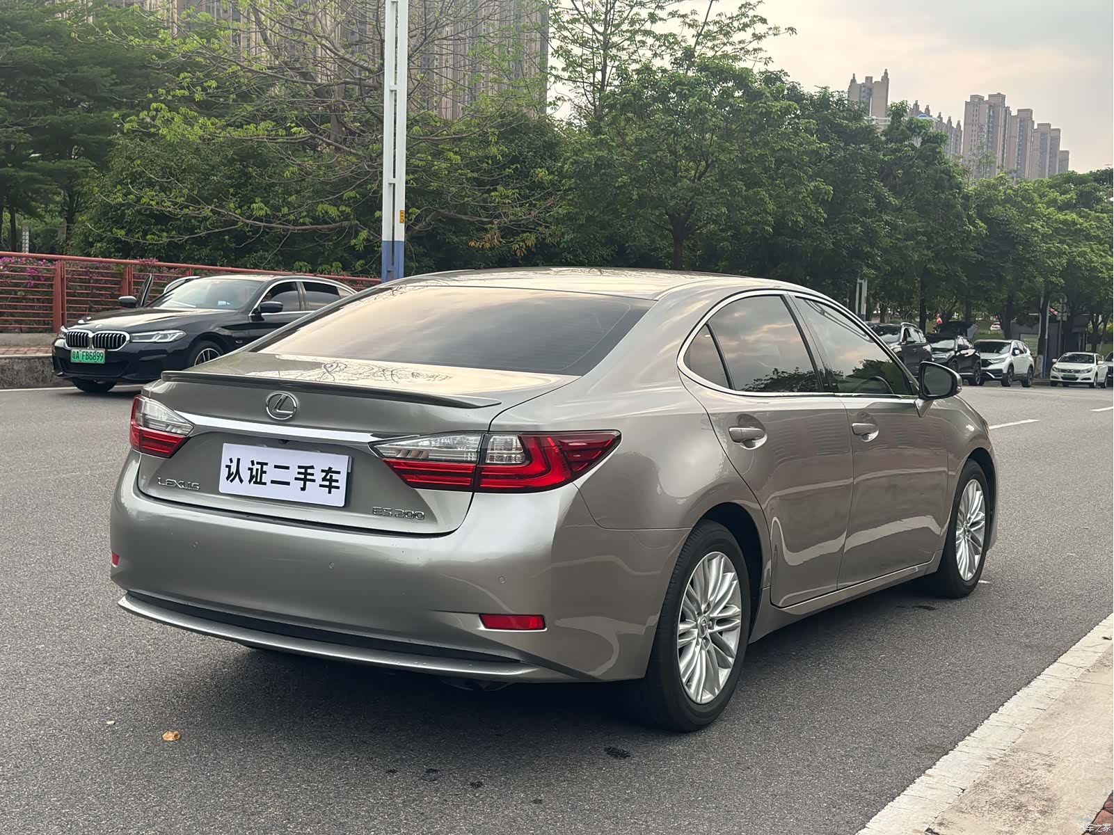 Lexus ES, 2016 6