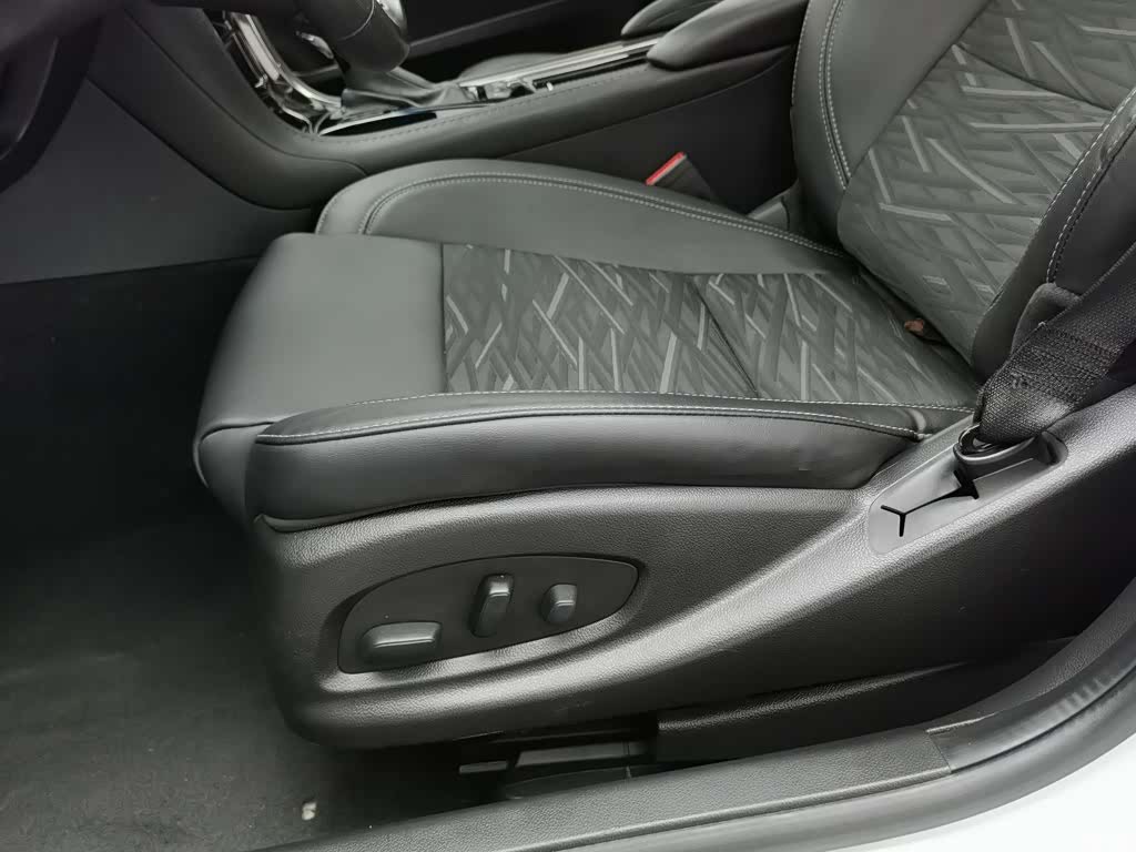 Cadillac ATS-L, 2017 20