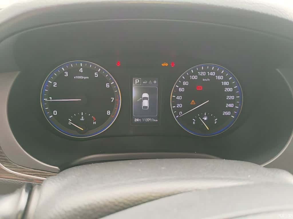 Hyundai GLS, 2016 12